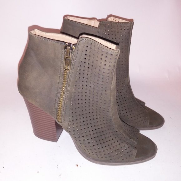 Brash Womens Shoes size 7 Faux Suede Booties Olive Green Open Tie Side Zip All M - Picture 3 of 14